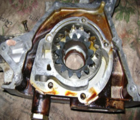 ما أسباب ظهور صوت طقطقة عند بداية تشغيل السيارة وهي باردة؟