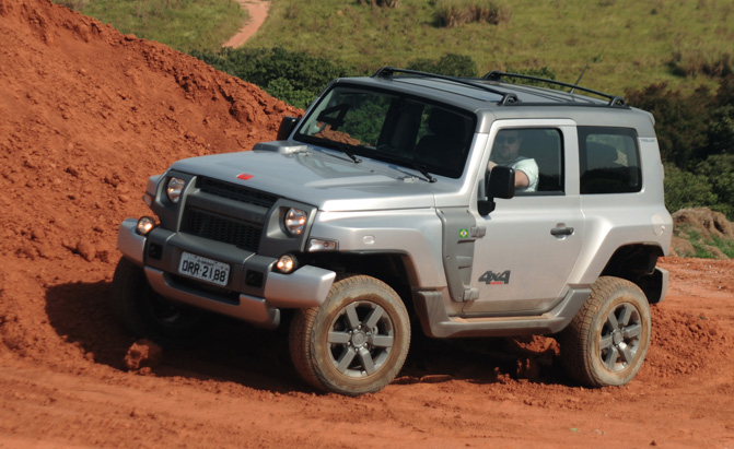 تفاصيل مثيرة تكشف عن فورد برونكو منافسة جيب رانجلر