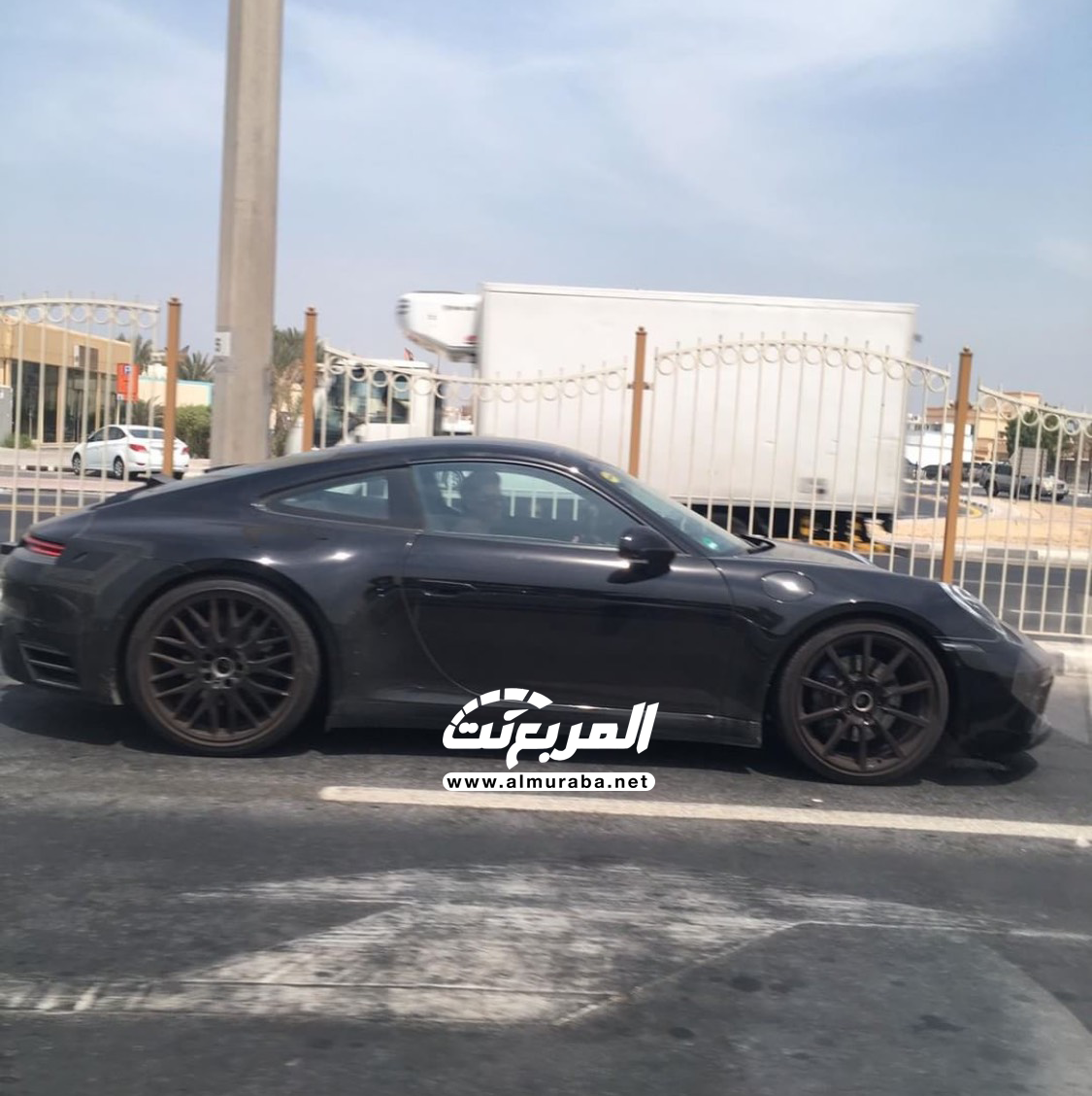  “بالصور” بورش 911 الجديدة كلياً تختبر نفسها في شوارع مدينة دبي 114