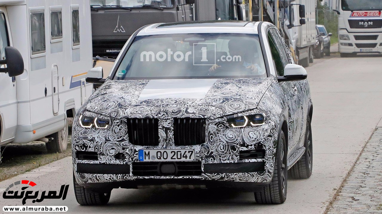 أسطول نماذج لبي إم دبليو ورولز رويس يُرصد في وادي الموت أسطول نماذج لبي إم دبليو ورولز رويس يُرصد في وادي الموت 5