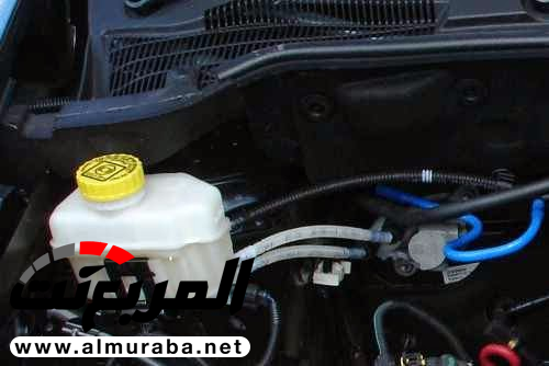 لماذا يجب تغيير زيت الفرامل في السيارة؟ لماذا يجب تغيير زيت الفرامل في السيارة؟ 1