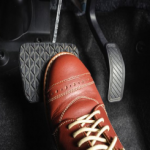 كيف اعرف ان علبة الفرامل خربانه؟ كيف اعرف ان علبة الفرامل خربانه؟ 1