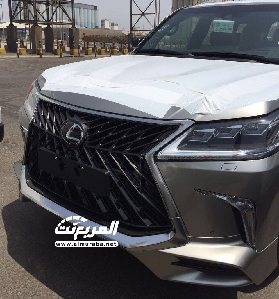 "بالصور" وصول لكزس LX570 2018 الفئة الرياضية S الى السعودية + المواصفات 5