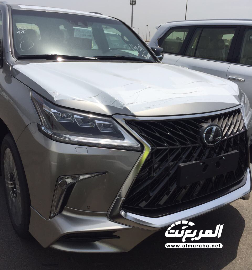"بالصور" وصول لكزس LX570 2018 الفئة الرياضية S الى السعودية + المواصفات 8