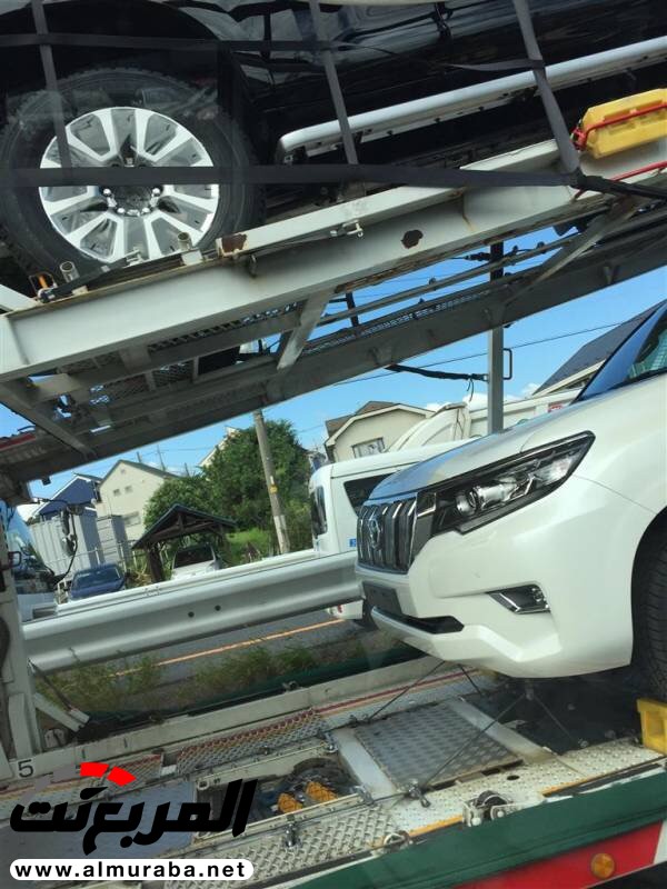 “بالصور” من اليابان التقاط صور اثناء شحن تويوتا برادو 2018 الشكل الجديد الى دول الخليج قبل تدشينه رسمياً