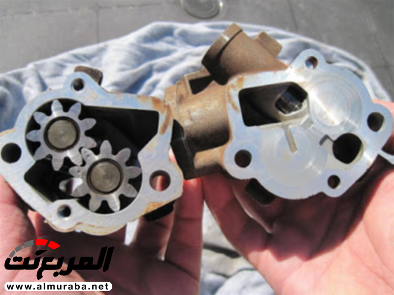 ما أسباب انخفاض ضغط الزيت في محركات السيارات؟ ما أسباب انخفاض ضغط الزيت في محركات السيارات؟ 1