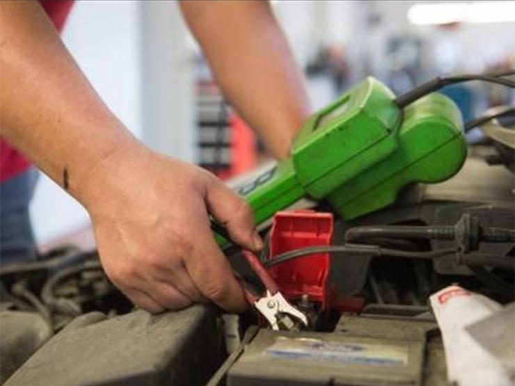 من الضروري برمجة البطارية الجديدة مع نظام إيقاف وتشغيل المحرك