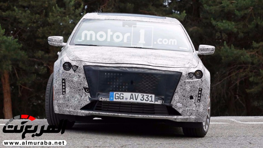 كاديلاك CT6 2019 ترصد أثناء اختبارها بالشكل الجديد 26
