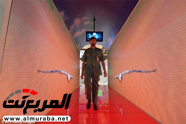 "بالصور" تقنية جديدة بمطارات دبي تنهي إجراءات السفر في 10 ثوان "بالصور" تقنية جديدة بمطارات دبي تنهي إجراءات السفر في 10 ثوان 5