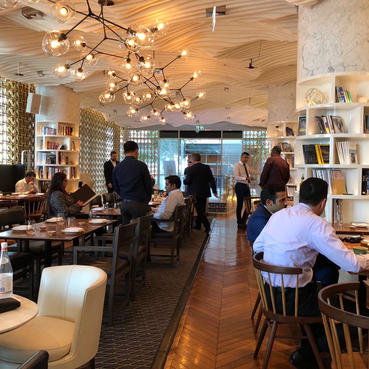 "بالصور" زيارتنا لإنترسكت باي لكزس في مدينة دبي وطرق الشركة للتميز بثقافتها اليابانية "بالصور" زيارتنا لإنترسكت باي لكزس في مدينة دبي وطرق الشركة للتميز بثقافتها اليابانية 3