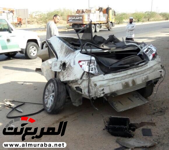 "بالصور" حادث اصطدام بعمود إنارة يشطر مركبة ويقتل قائدها بالرس "بالصور" حادث اصطدام بعمود إنارة يشطر مركبة ويقتل قائدها بالرس 6