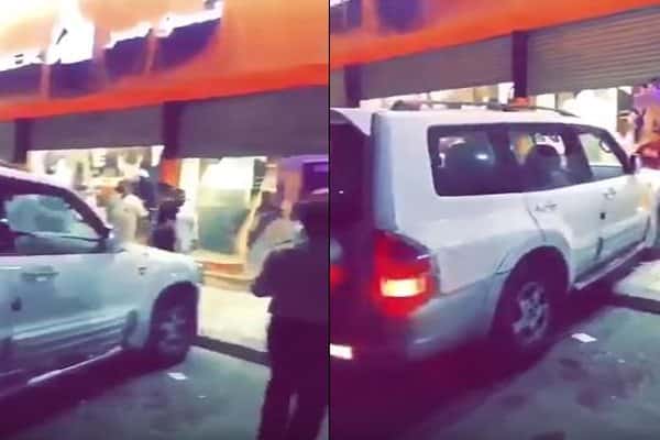 “فيديو” شاهد حادثة اقتحام سيارة محل ملابس رجالية في جدة