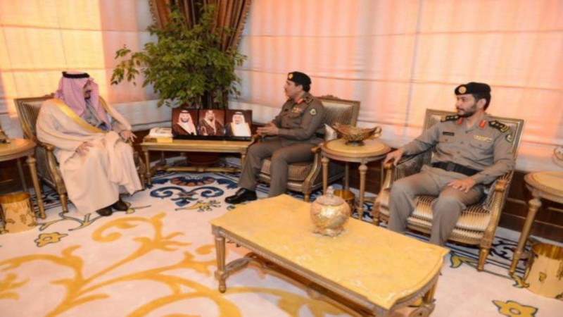 أمير منطقة عسير يشدد على بذل المزيد من الجهد في تفعيل أنظمة المرور