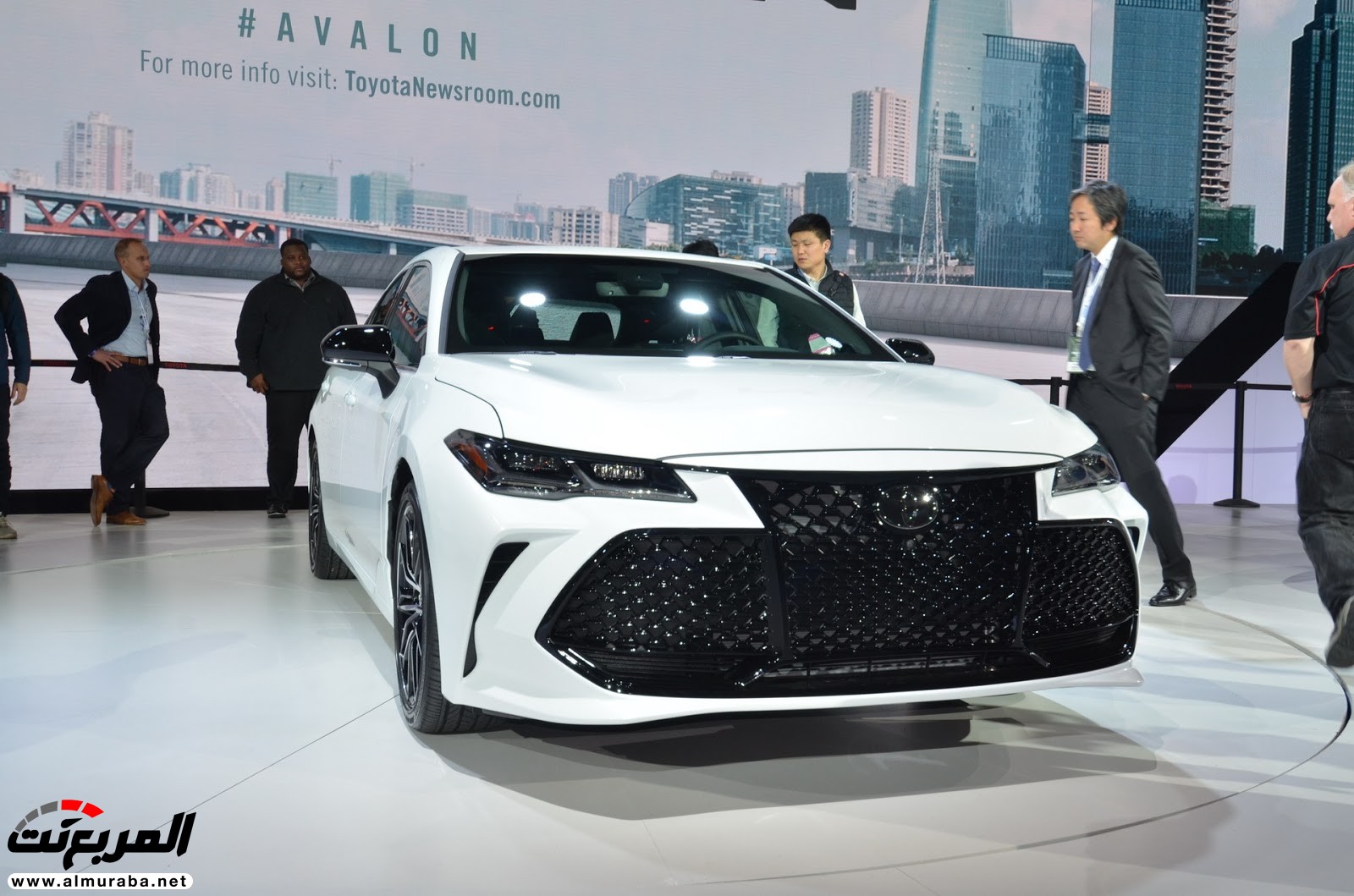 :   2019 Toyota Avalon - 