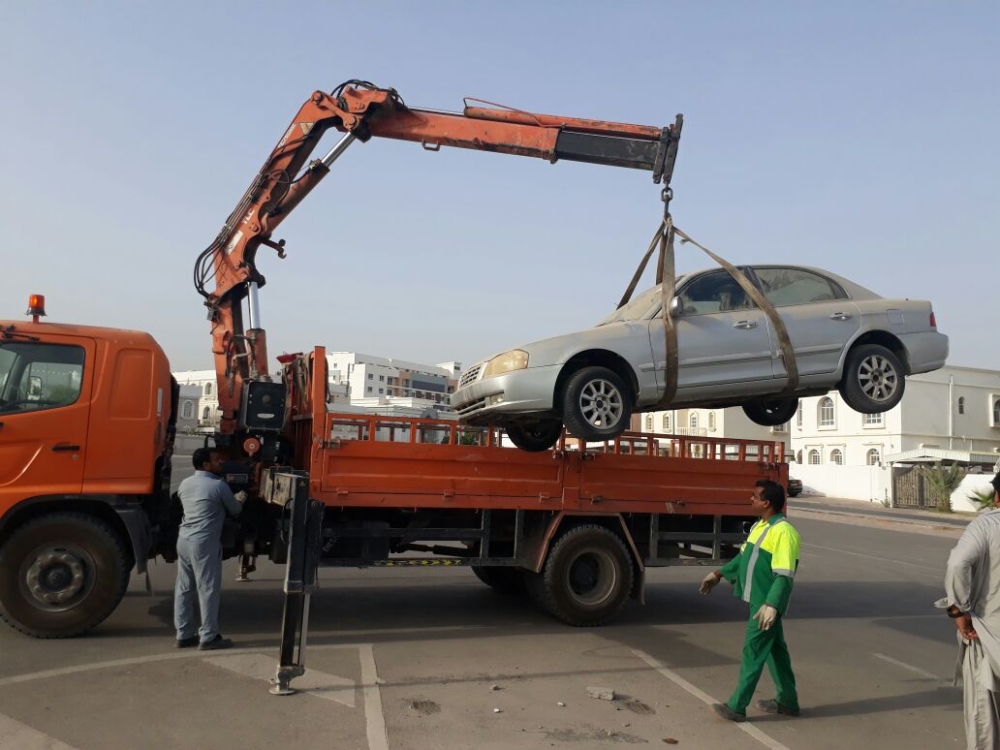 ”وزير الداخلية” يوجه بعدم سحب أي مركبة في قضية حقوقية إلا عن طريق محكمة التنفيذ