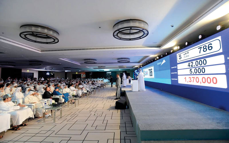 طرق دبي تطرح مزادها الإلكتروني الجديد للوحات المركبات