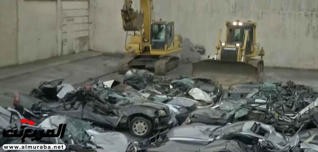 "بالفيديو والصور" الرئيس الفلبيني يأمر بتدمير سيارات مهربة بينها كورفيت وبورش وبي إم دبليو وجاكوار 4