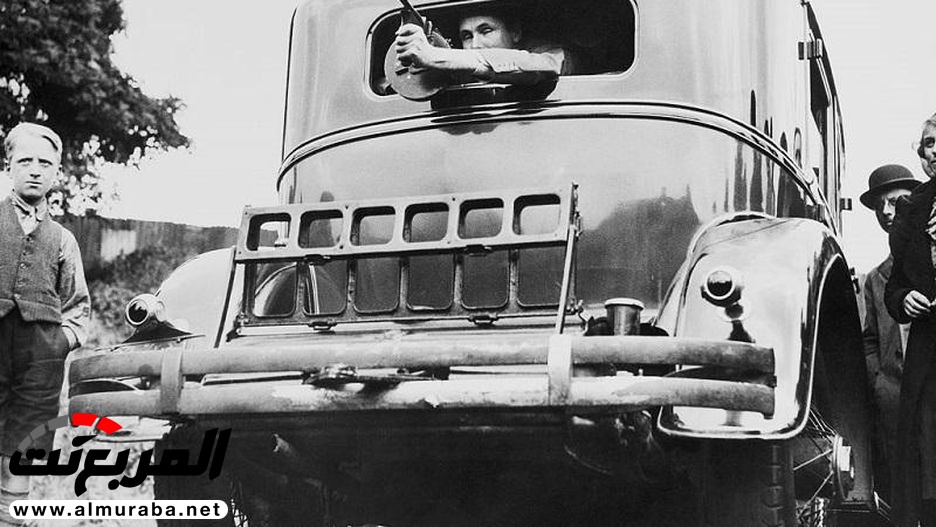 "بالصور" نظرة على 8 سيارات مصفحة من حول العالم 7