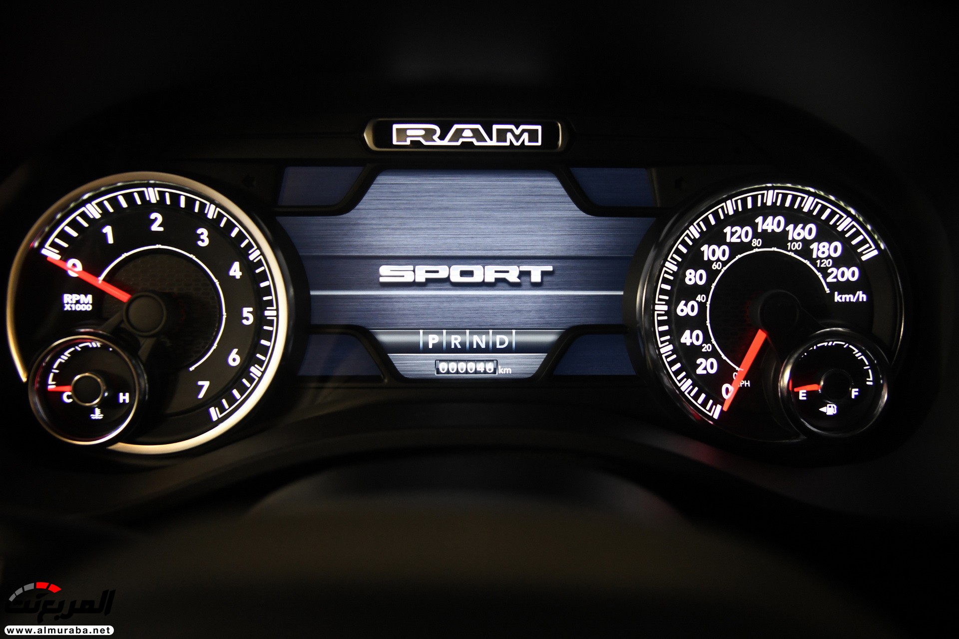 رام 1500 سبورت 2019 تكشف نفسها بشكل جريء 31