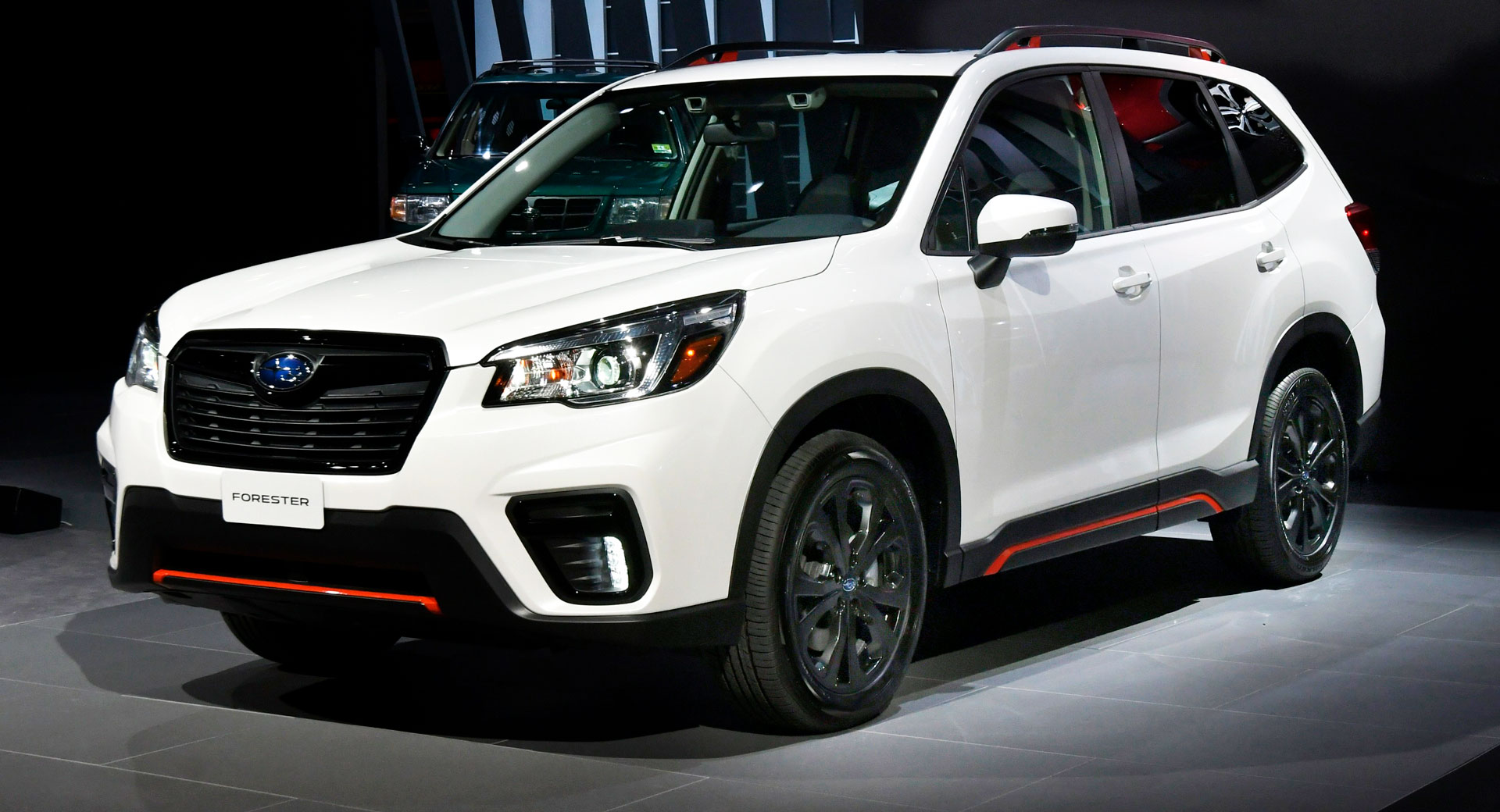 سوبارو فورستر 2019 الجديدة كلياً تدشن رسمياً