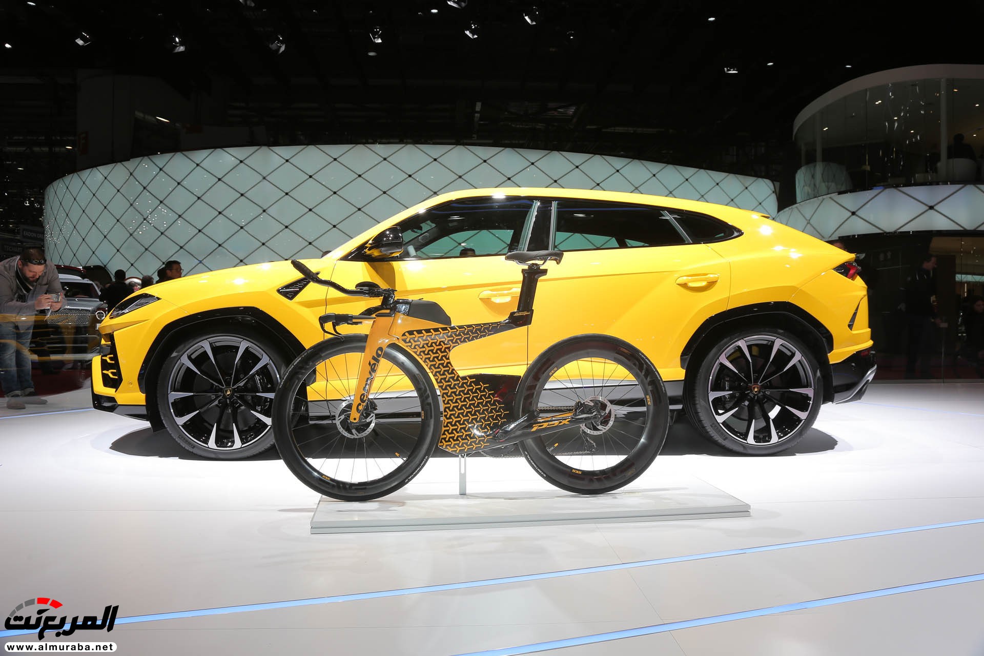 دراجة P5X لامبورجيني الجديدة تكشف نفسها في جنيف دراجة P5X لامبورجيني الجديدة تكشف نفسها في جنيف 5