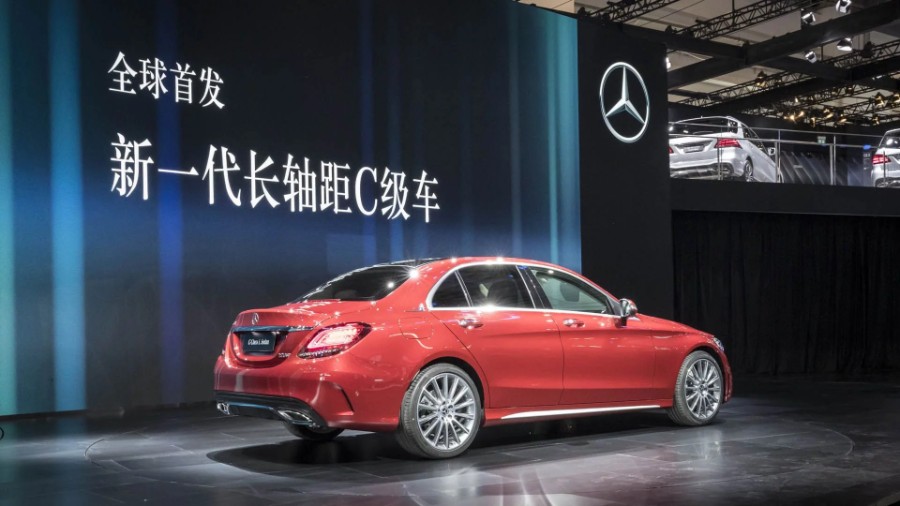 مرسيدس C-Class L 2019 طويلة القاعدة تدشن في بكين 3
