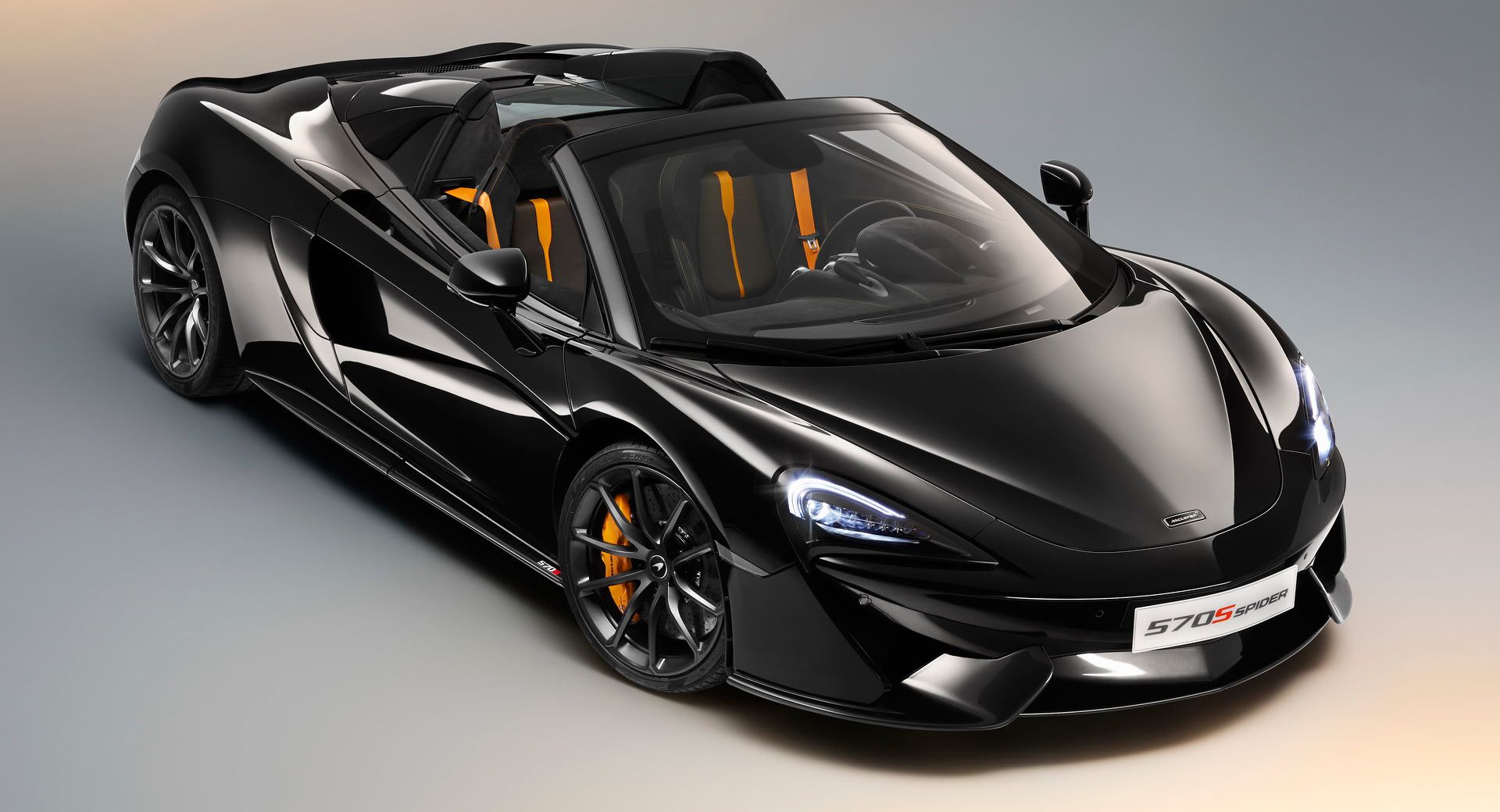 مكلارين 570S سبايدر تحصل على إصدارات ديزاين الجديدة