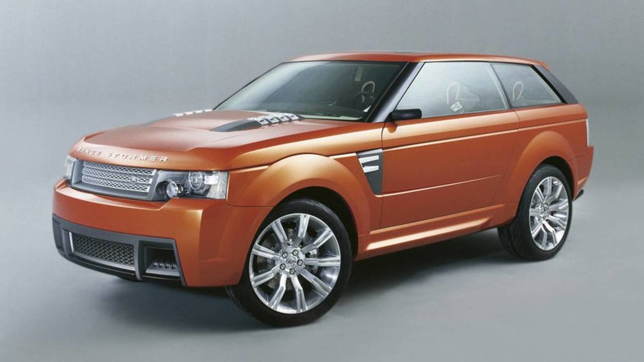 "بالصور" نظرة على أهم سيارات لاند روفر خلال 70 عاماً وتاريخ الشركة 7