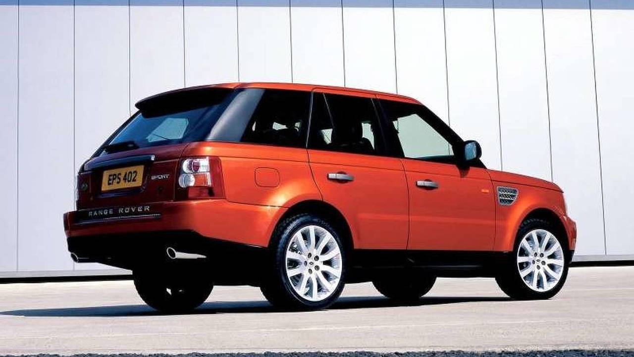 "بالصور" نظرة على أهم سيارات لاند روفر خلال 70 عاماً وتاريخ الشركة 3