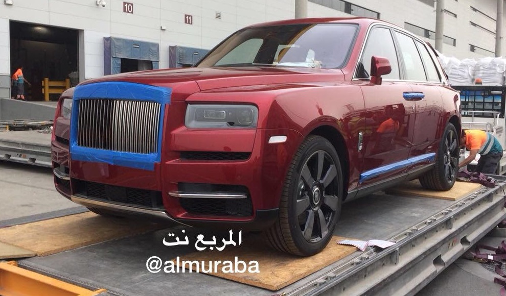 صور حصرية لوصول رولز رويس كولينان ٢٠١٩ إلى دول الخليج + السعر