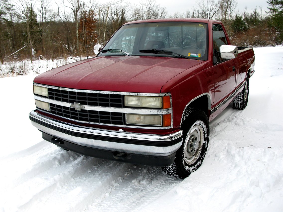 التسخين قبل القيادة في الحقيقة يضر بمحرك سيارتك وهذه هي الأسباب