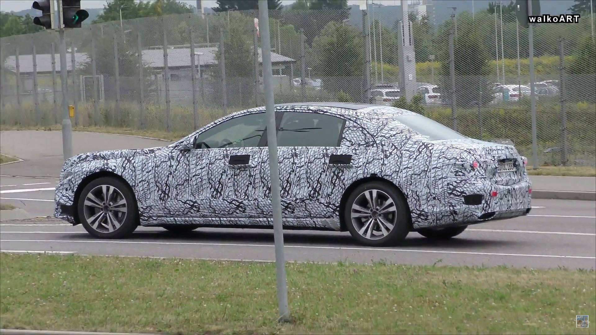 مرسيدس اس كلاس 2021 الجديدة الجيل القادم تظهر أثناء الاختبار S-Class 5