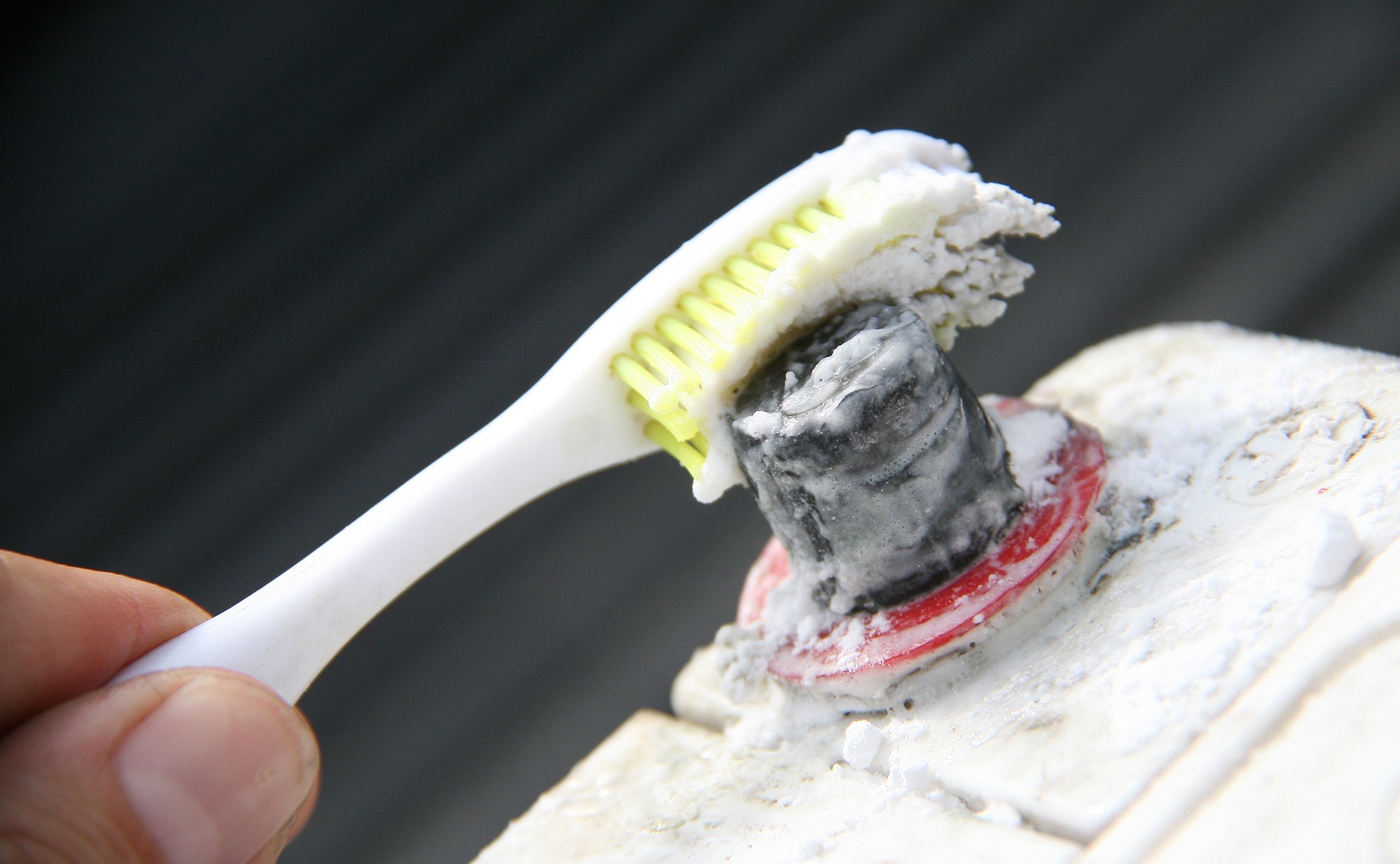 استرجع قوة بطارية سيارتك بهذه الخطوات البسيطة