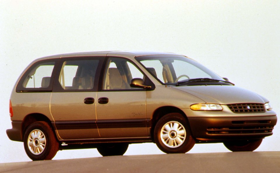 11 شركة سيارات عالمية اختفت من الأسواق خلال آخر 20 عاما "صور وتفاصيل" 11 شركة سيارات عالمية اختفت من الأسواق خلال آخر 20 عاما "صور وتفاصيل" 3