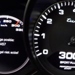 "بالفيديو" تسارع بورش كايين تيربو 2019 إلى 307 كم/س "بالفيديو" تسارع بورش كايين تيربو 2019 إلى 307 كم/س 2