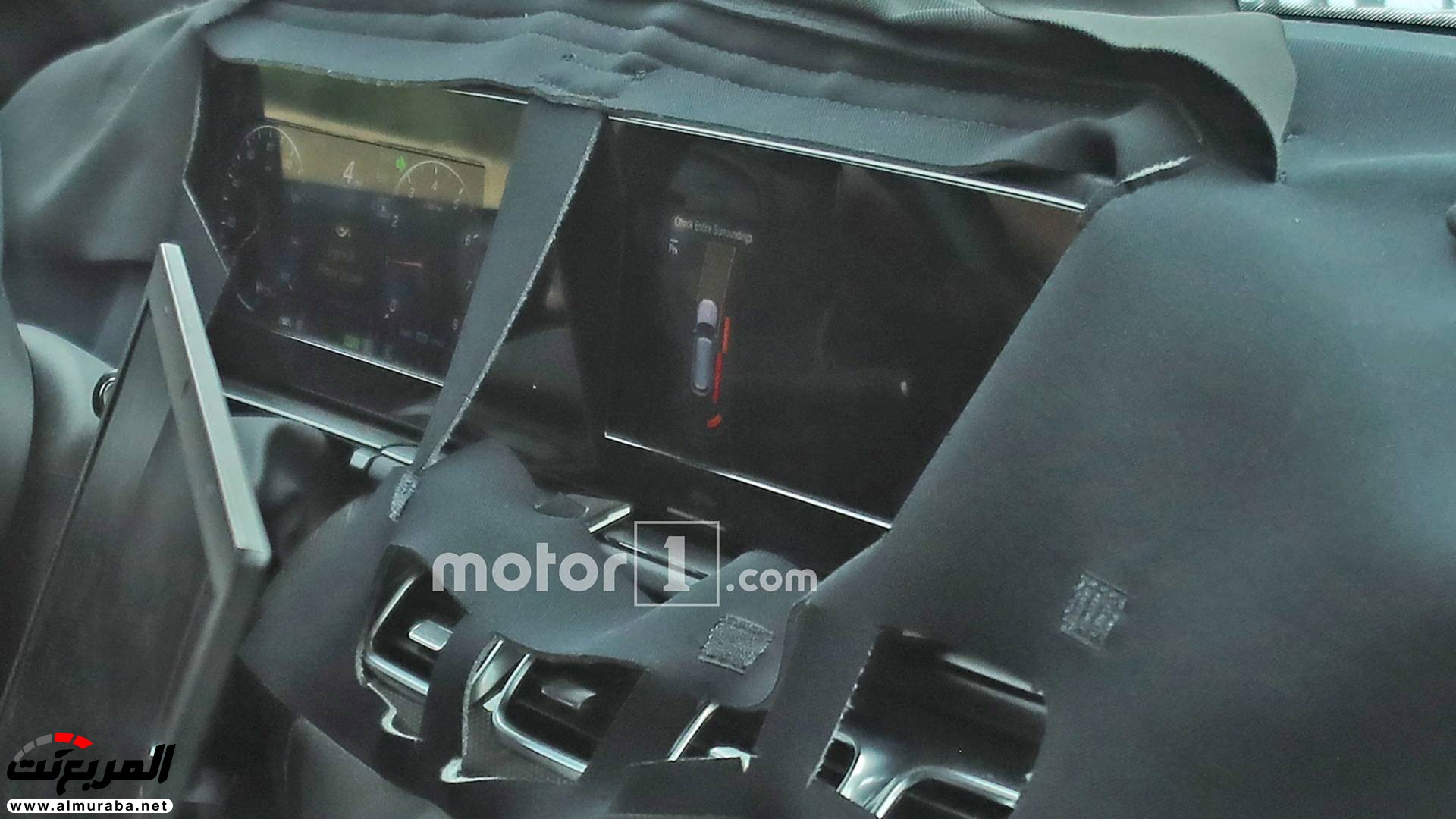 مرسيدس GLS الجيل القادم تكشف داخليتها بصور تجسسية 5