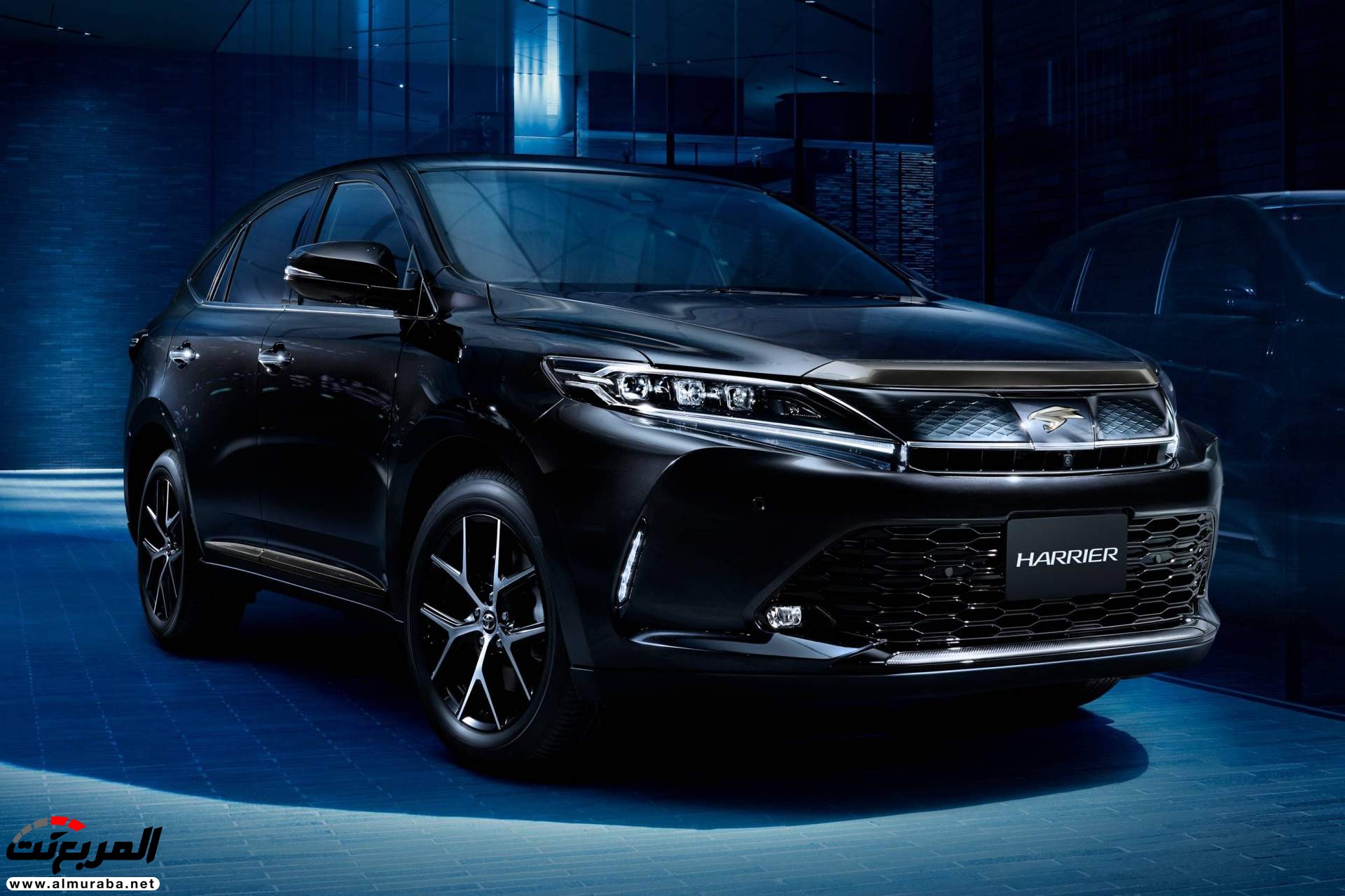 تويوتا هارير 2019 بلويش المستندة على لكزس RX تظهر في اليابان 1