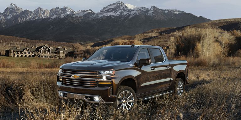 شيفروليه سيلفرادو 2019 بإمكانها السير على سلندر واحد فقط