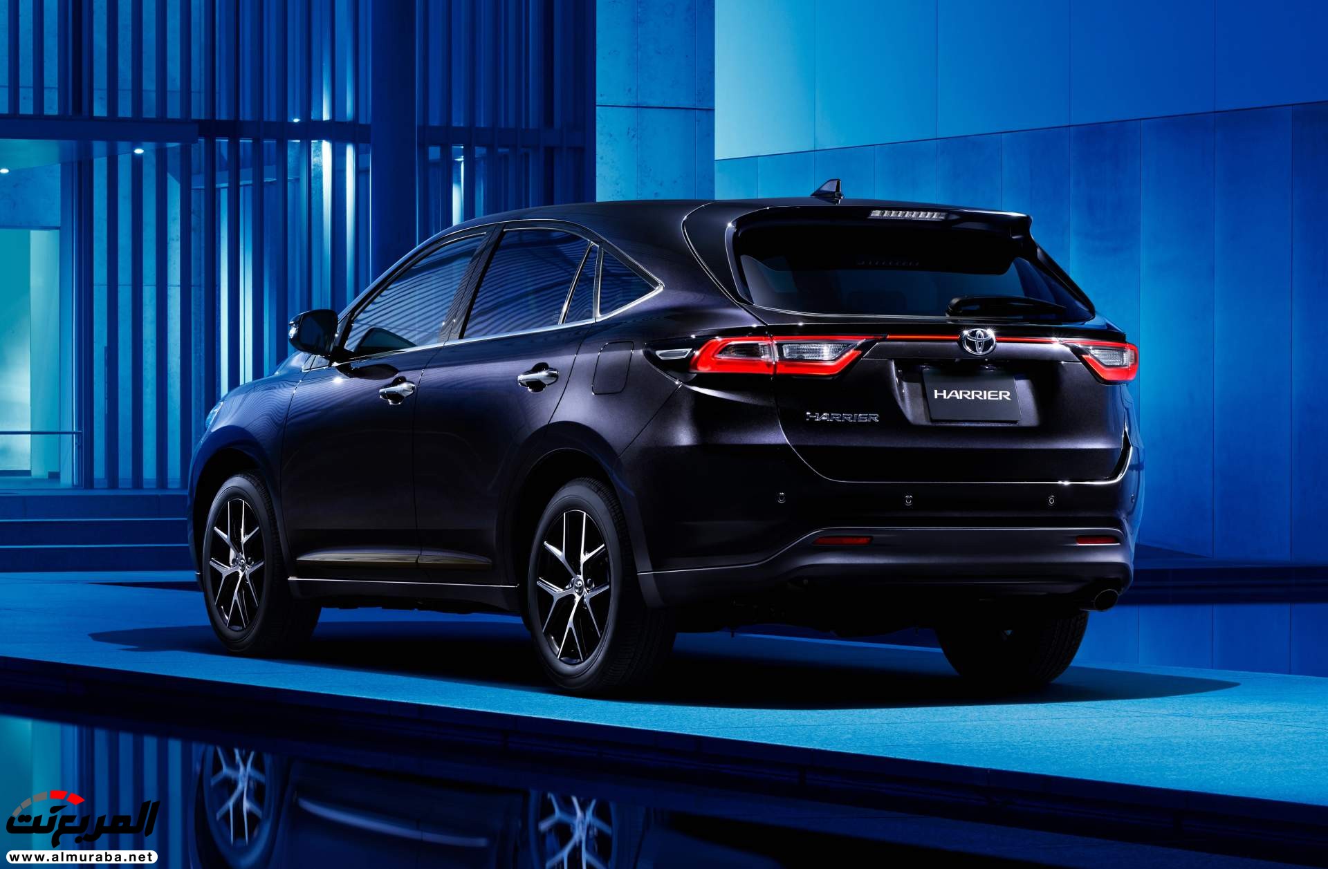 تويوتا هارير 2019 بلويش المستندة على لكزس RX تظهر في اليابان 3