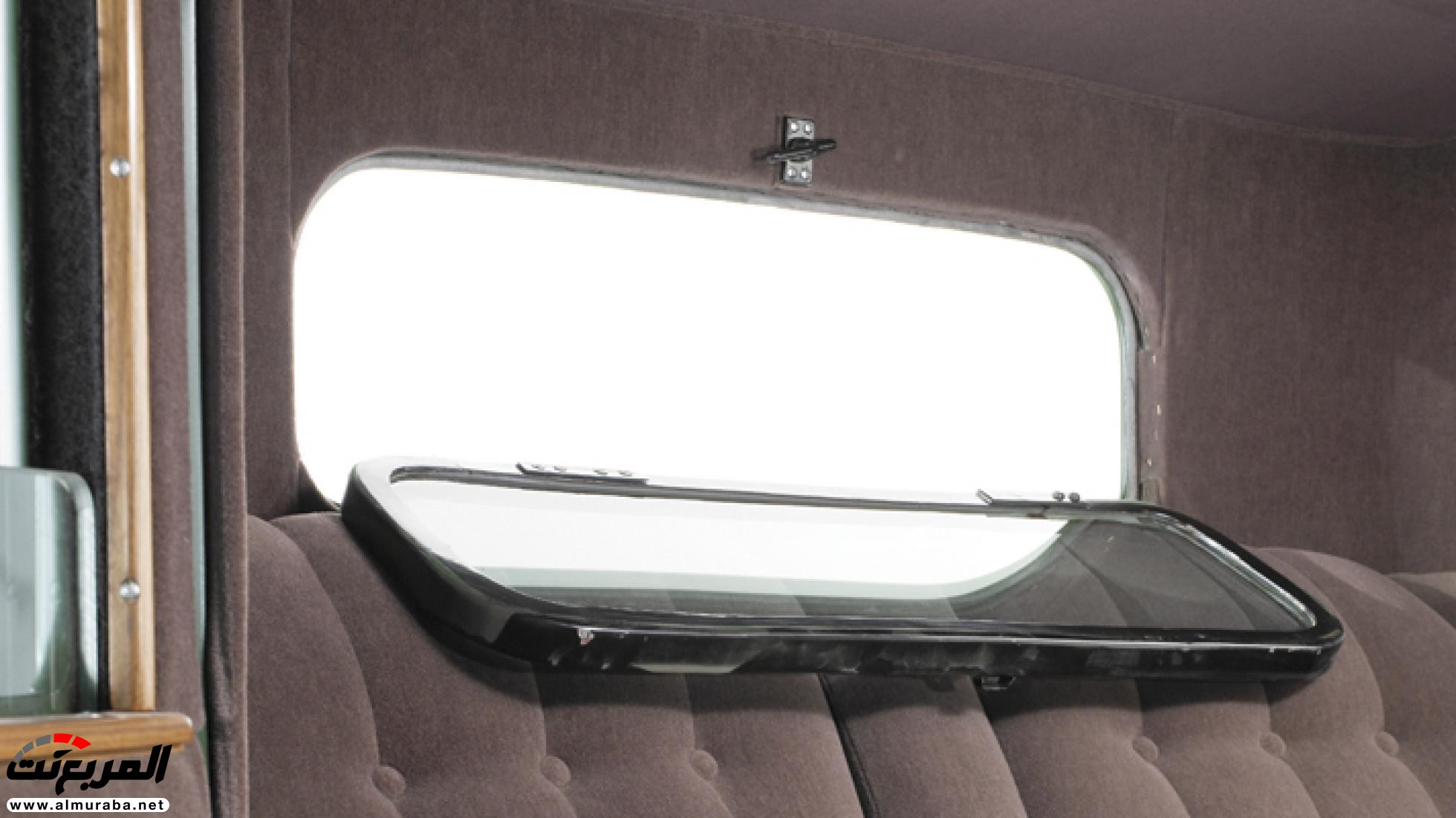 "بالصور" أول سيارة كاديلاك مصفحة بالتاريخ والتي امتلكها آل كابوني زعيم العصابات الأمريكية "بالصور" أول سيارة كاديلاك مصفحة بالتاريخ والتي امتلكها آل كابوني زعيم العصابات الأمريكية 10