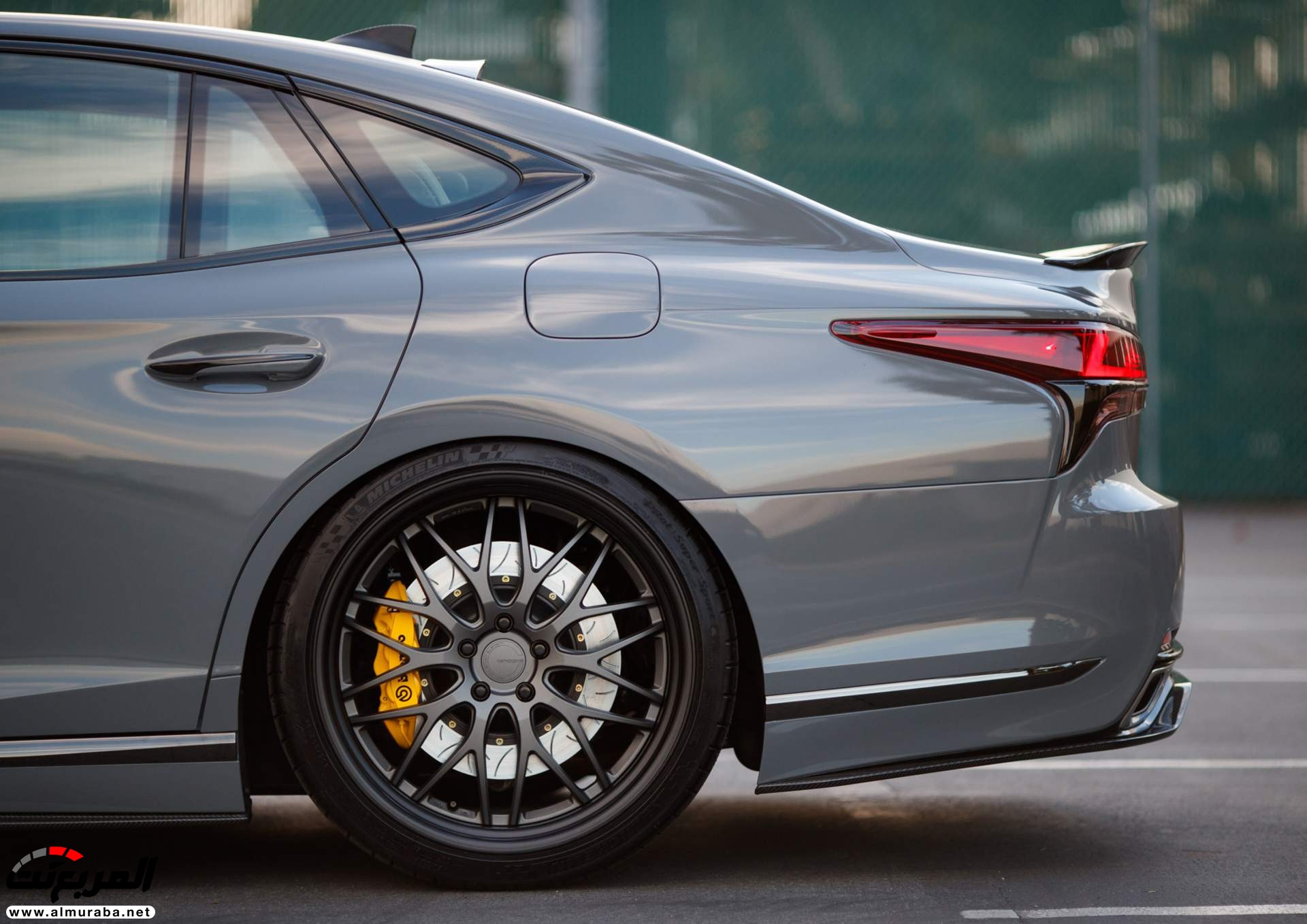 لكزس LS وES وRC يحصلون على نسخ رياضية خاصة 35