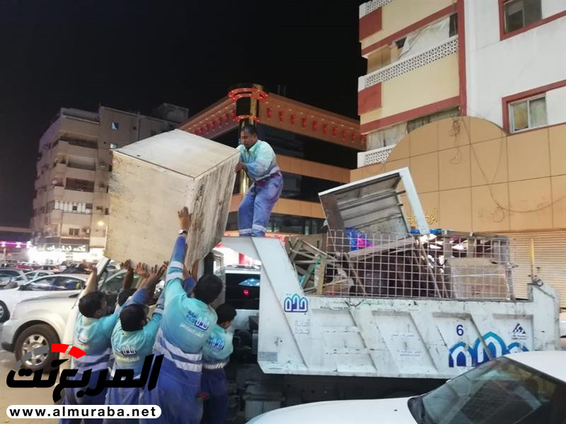 "تفاصيل" حملة تفتيشية تغلق 18 محطة وقود بجدة 3