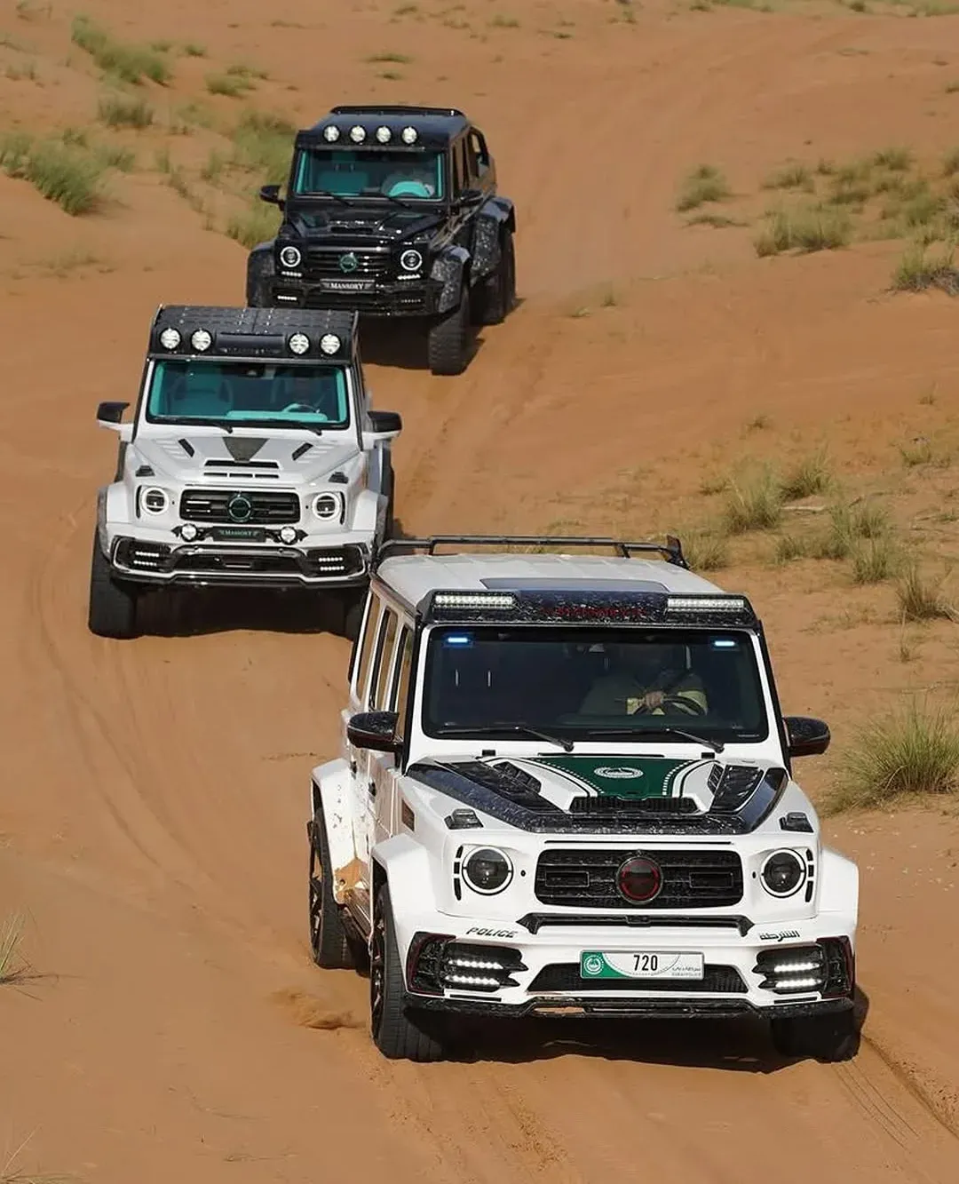 سيارات شرطة دبي الخارقة والكهربائية.. ماذا يضم الأسطول فعلاً؟ سيارات شرطة دبي الخارقة والكهربائية.. ماذا يضم الأسطول فعلاً؟ 8