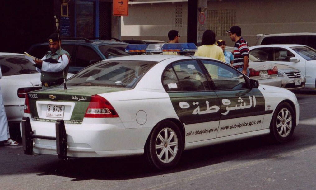 سيارات شرطة دبي الخارقة والكهربائية.. ماذا يضم الأسطول فعلاً؟ سيارات شرطة دبي الخارقة والكهربائية.. ماذا يضم الأسطول فعلاً؟ 23