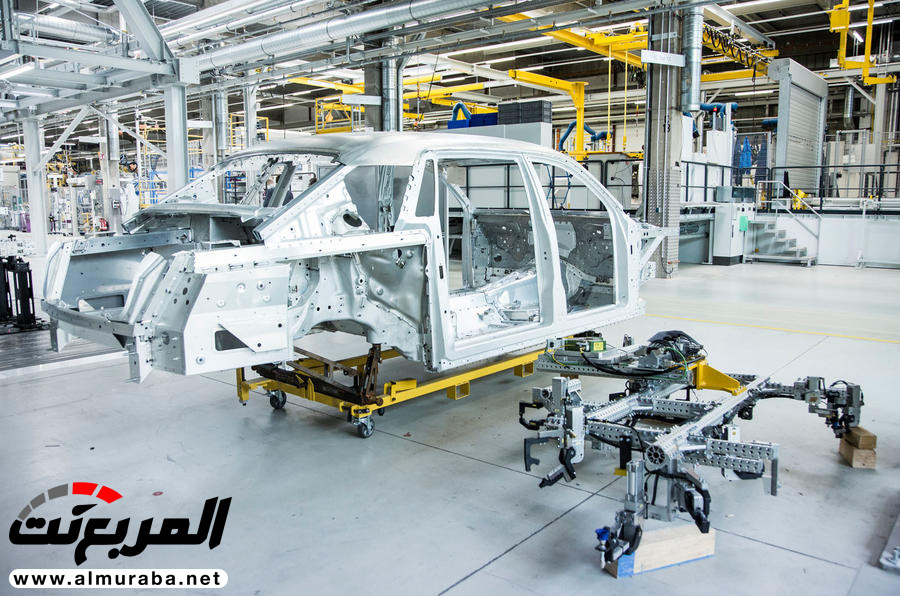 "تقرير مصور" نظرة خلف كواليس عملية تصنيع رولز رويس فانتوم الجيل الثامن 18