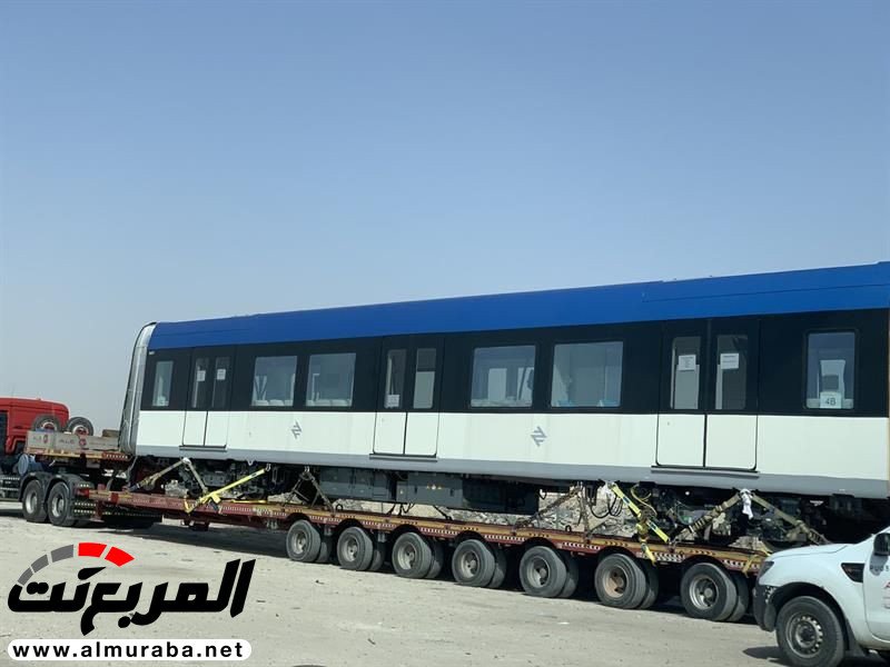 "بالصور" وصول عربات المسار الأزرق الخاص بقطار الرياض للدمام 2