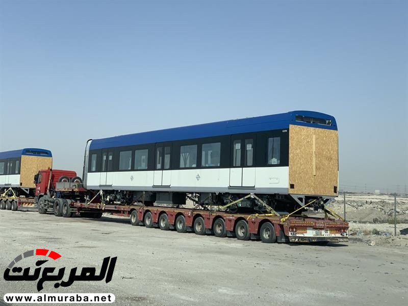 "بالصور" وصول عربات المسار الأزرق الخاص بقطار الرياض للدمام 1