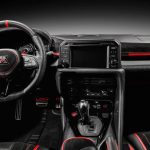 "بالصور" نيسان GT-R تحصل على مقصورة فائقة الفخامة! 1