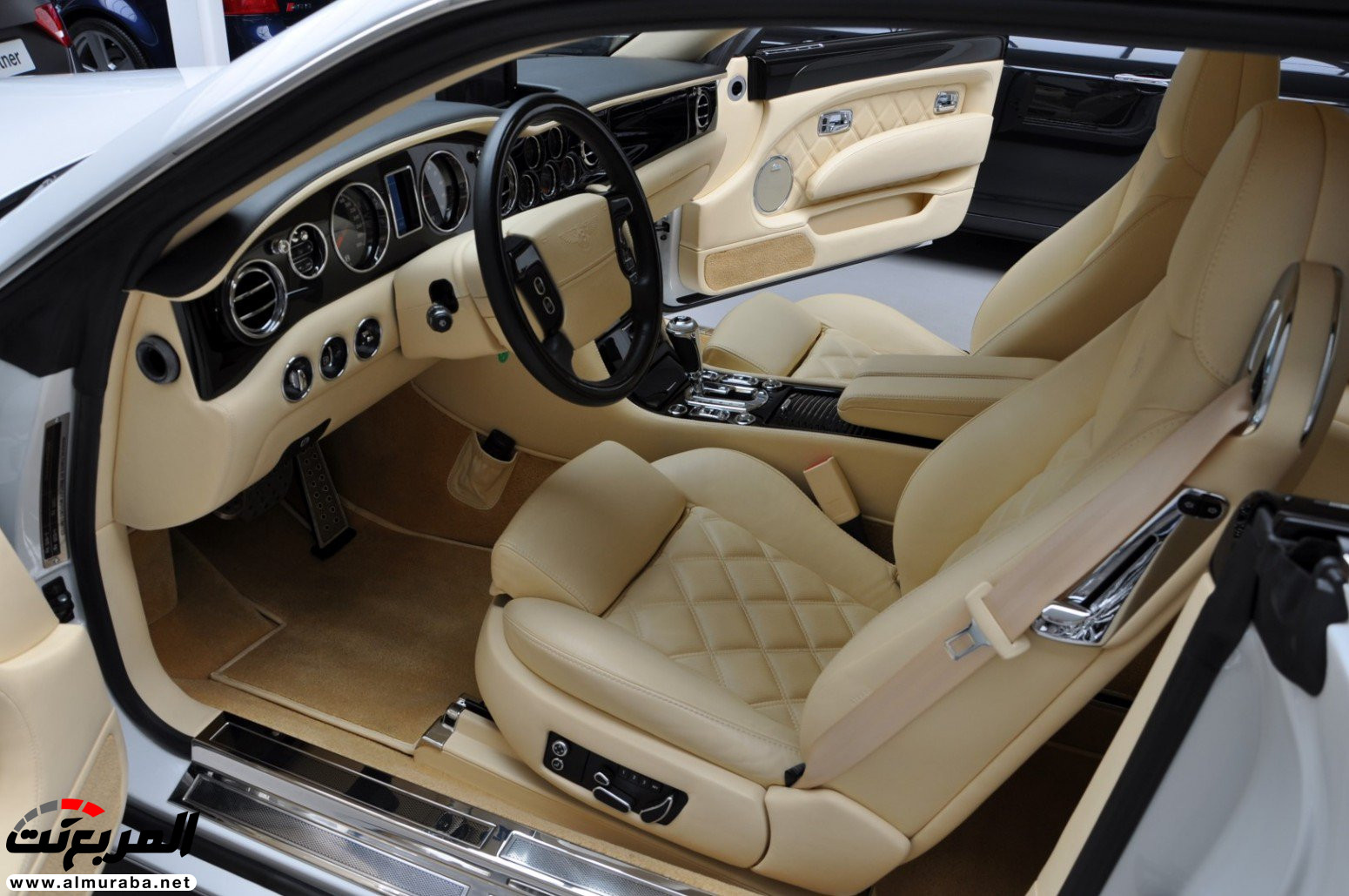 "بالصور" بنتلي بروكلاندز الوحيدة من نوعها في العالم تعرض للبيع "بالصور" بنتلي بروكلاندز الوحيدة من نوعها في العالم تعرض للبيع 2