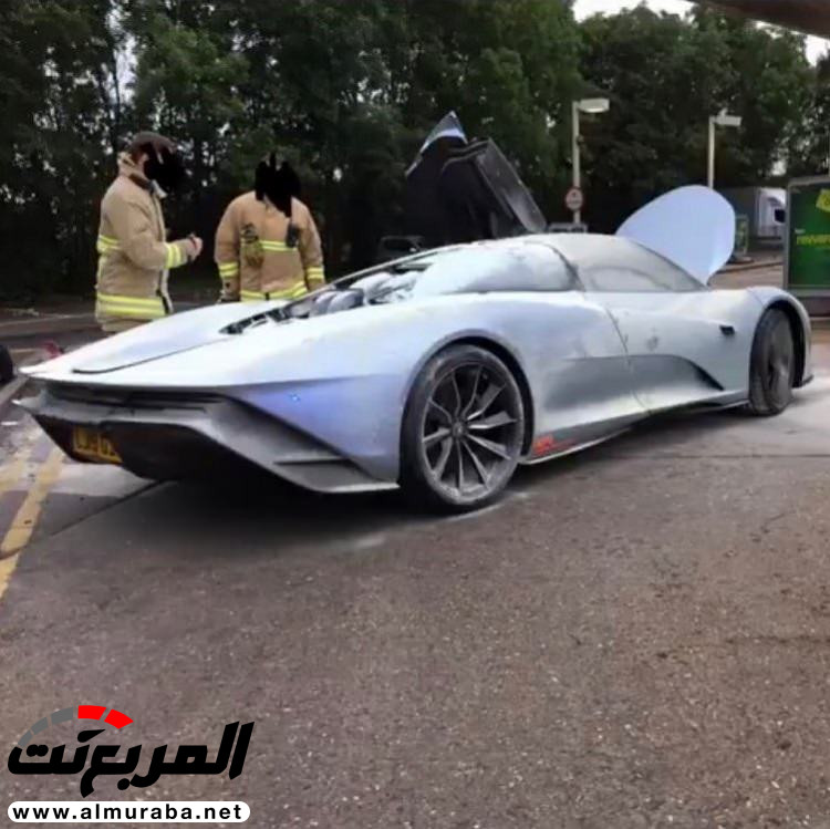 "بالفيديو" اشتعال النيران بشكل مفاجئ بإحدى نسخ مكلارين سبيدتيل "بالفيديو" اشتعال النيران بشكل مفاجئ بإحدى نسخ مكلارين سبيدتيل 1